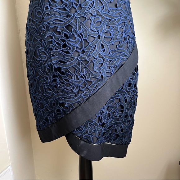 Adelyn Rae Sasha Mock Neck Tulip Hem Dress Navy Black Sz S - Picture 7 of 16